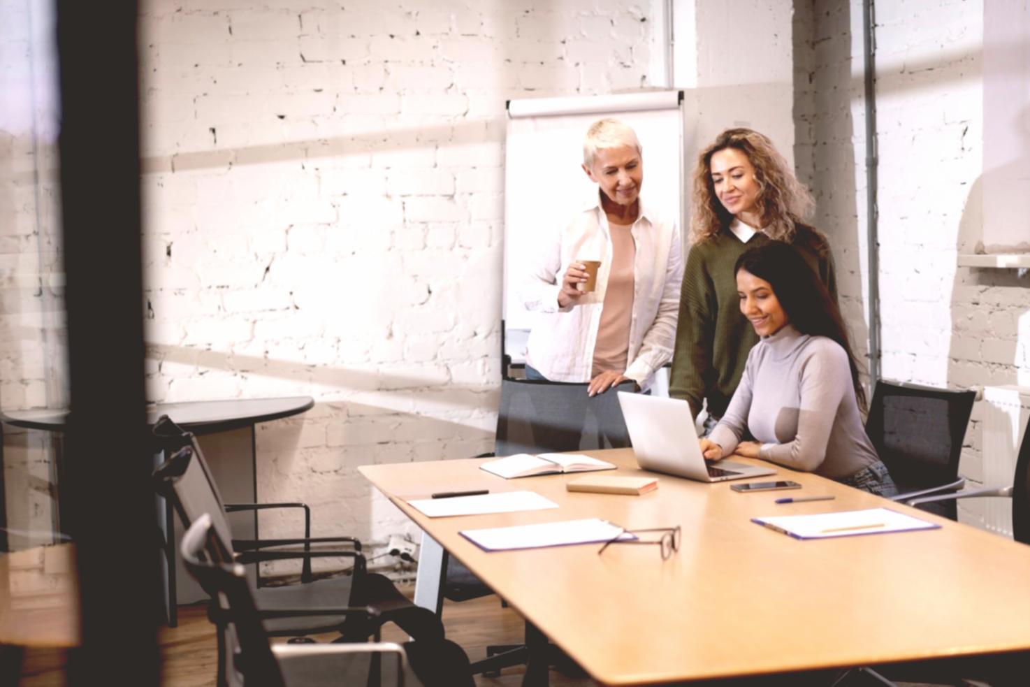 Analyse comportementale et suivi financier personnalisé